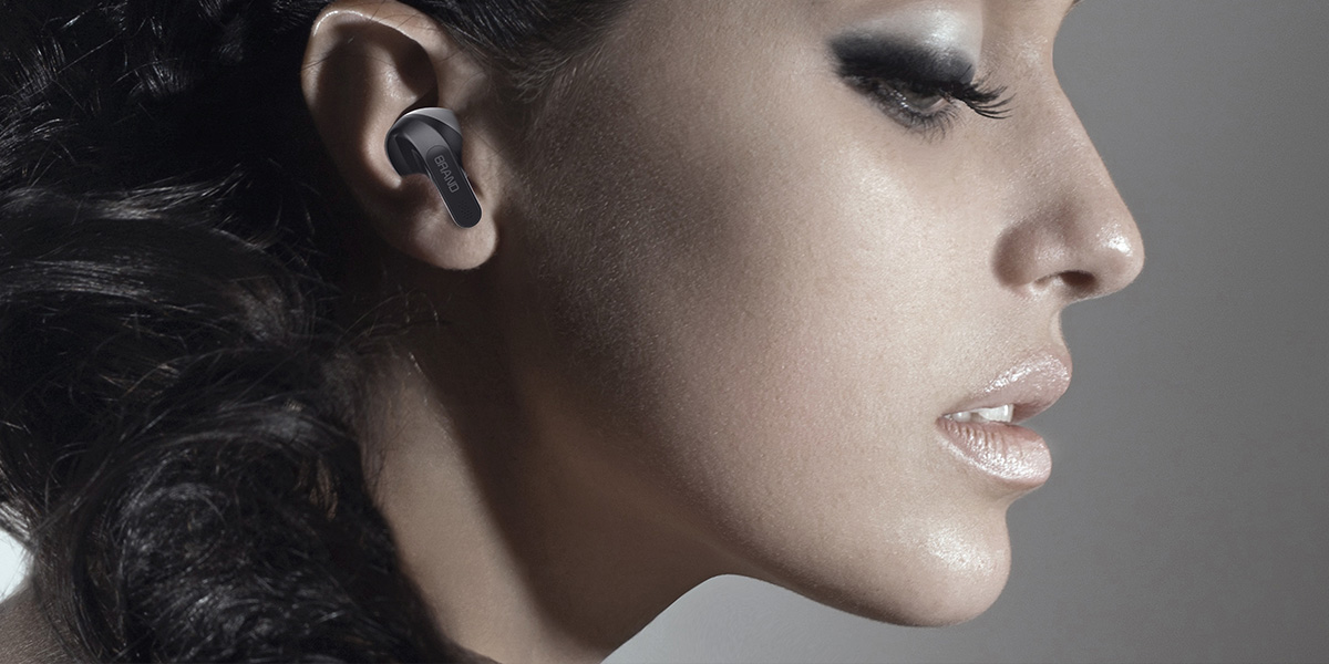 headset，industrial design，product design，Vertical space，Wireless headset，Digital，intelligence，