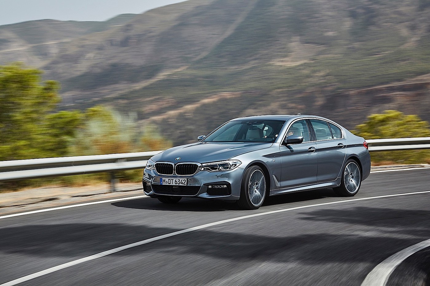 bmw，Automobile design，BMW 5 Series，2017IDEA，