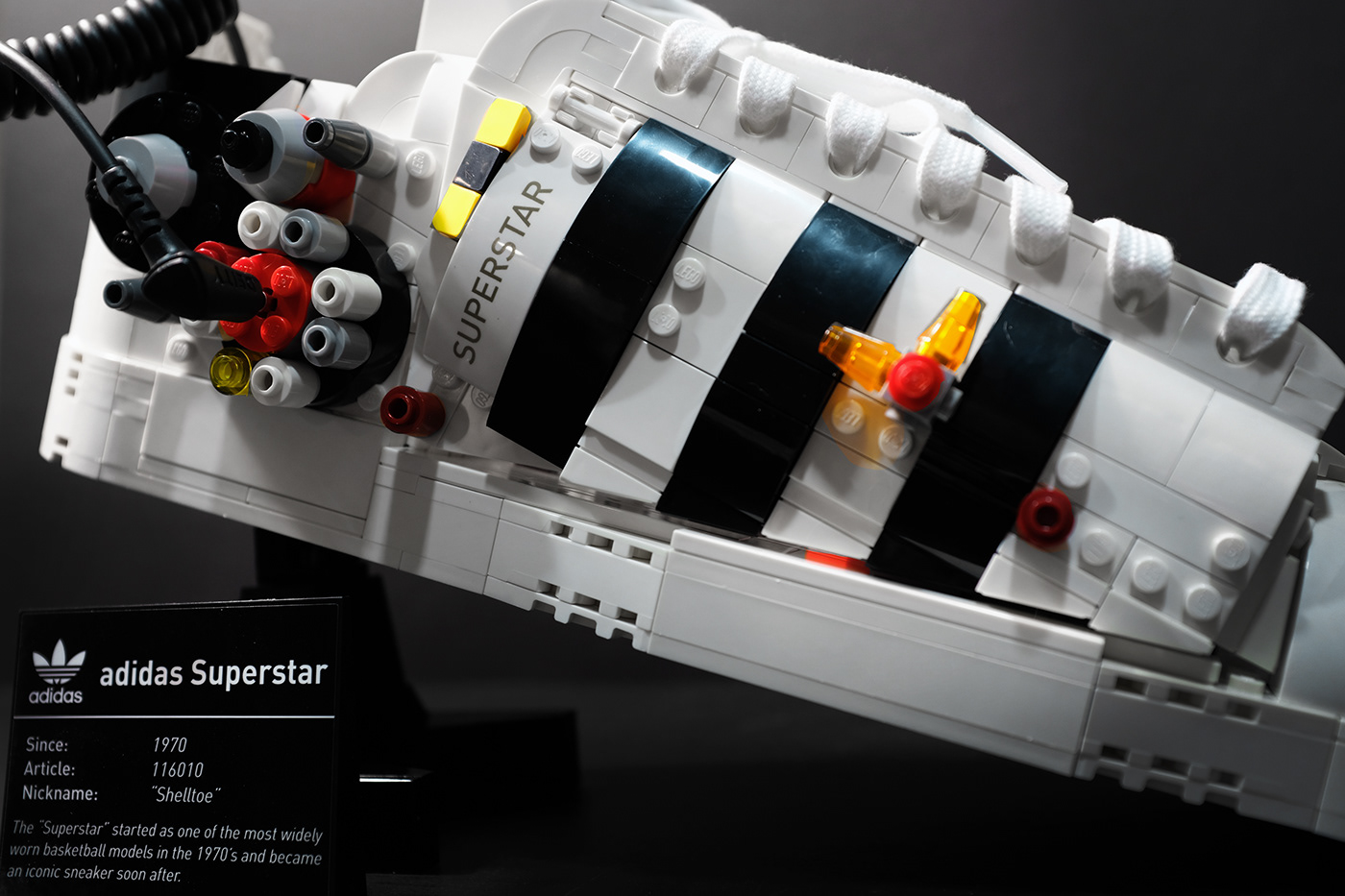 Lego，Adidas，Mechanics，