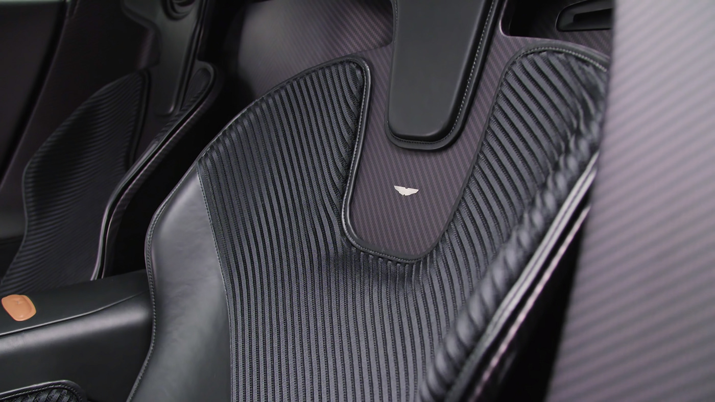 Soft decoration，Aston Martin，fashion，