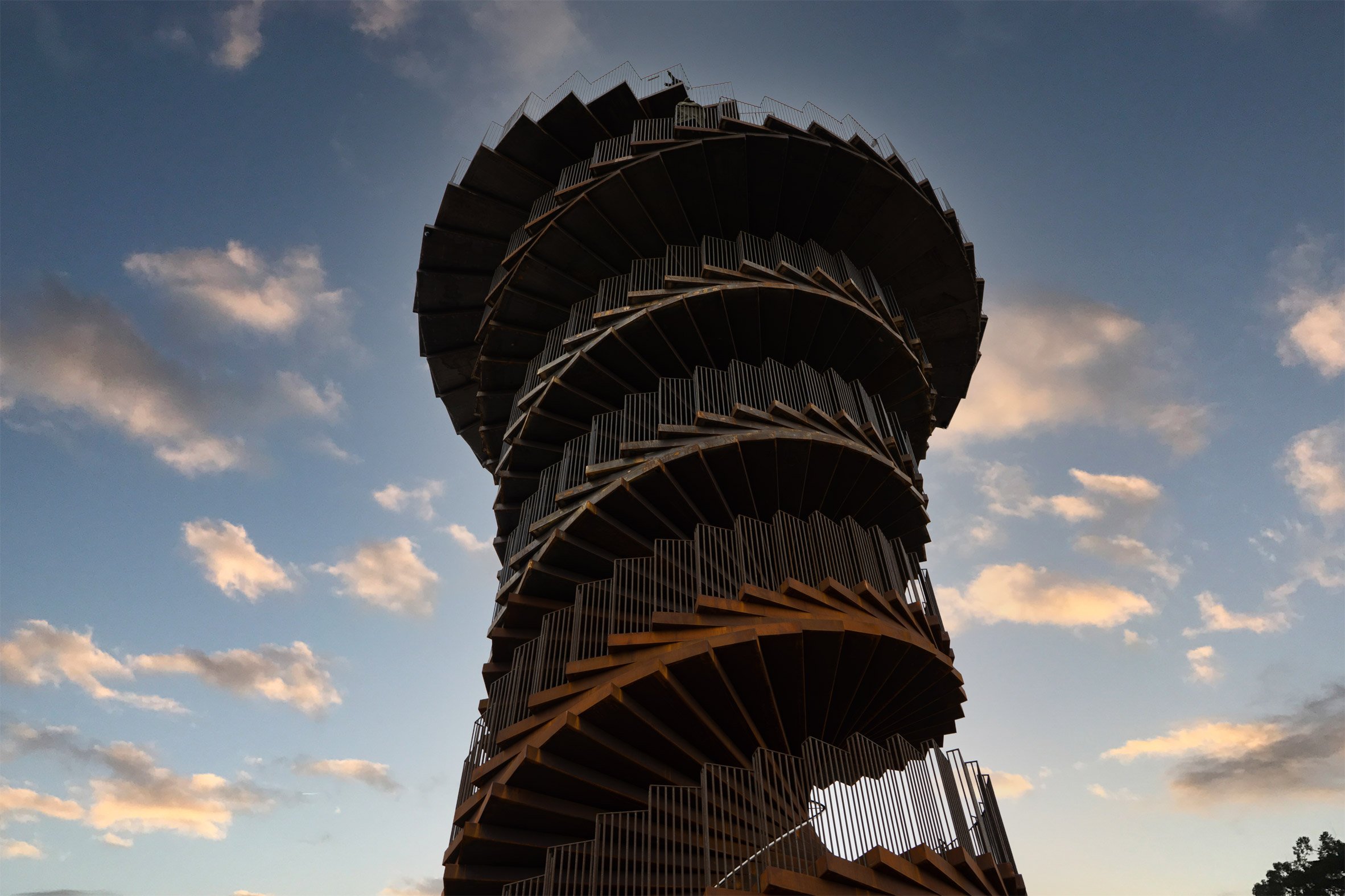 Viewing tower，Double helix structure，