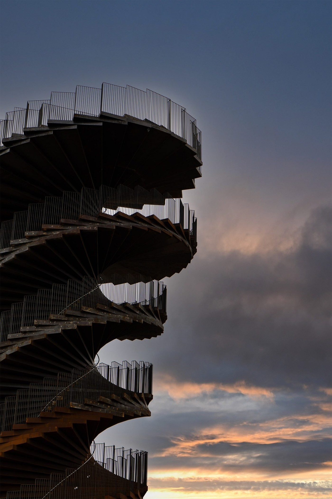 Viewing tower，Double helix structure，