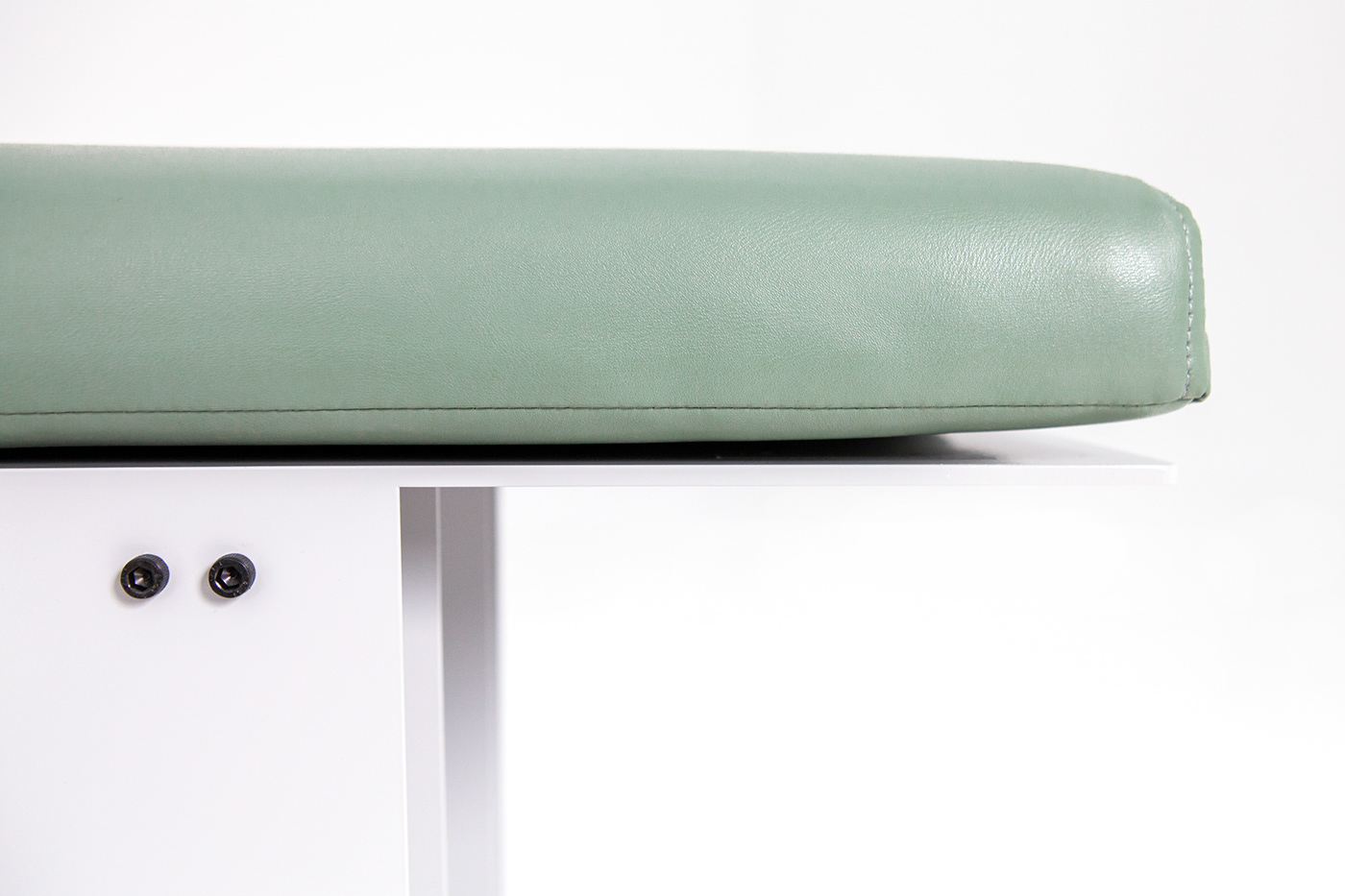 chair，Adjustable，simple and easy，