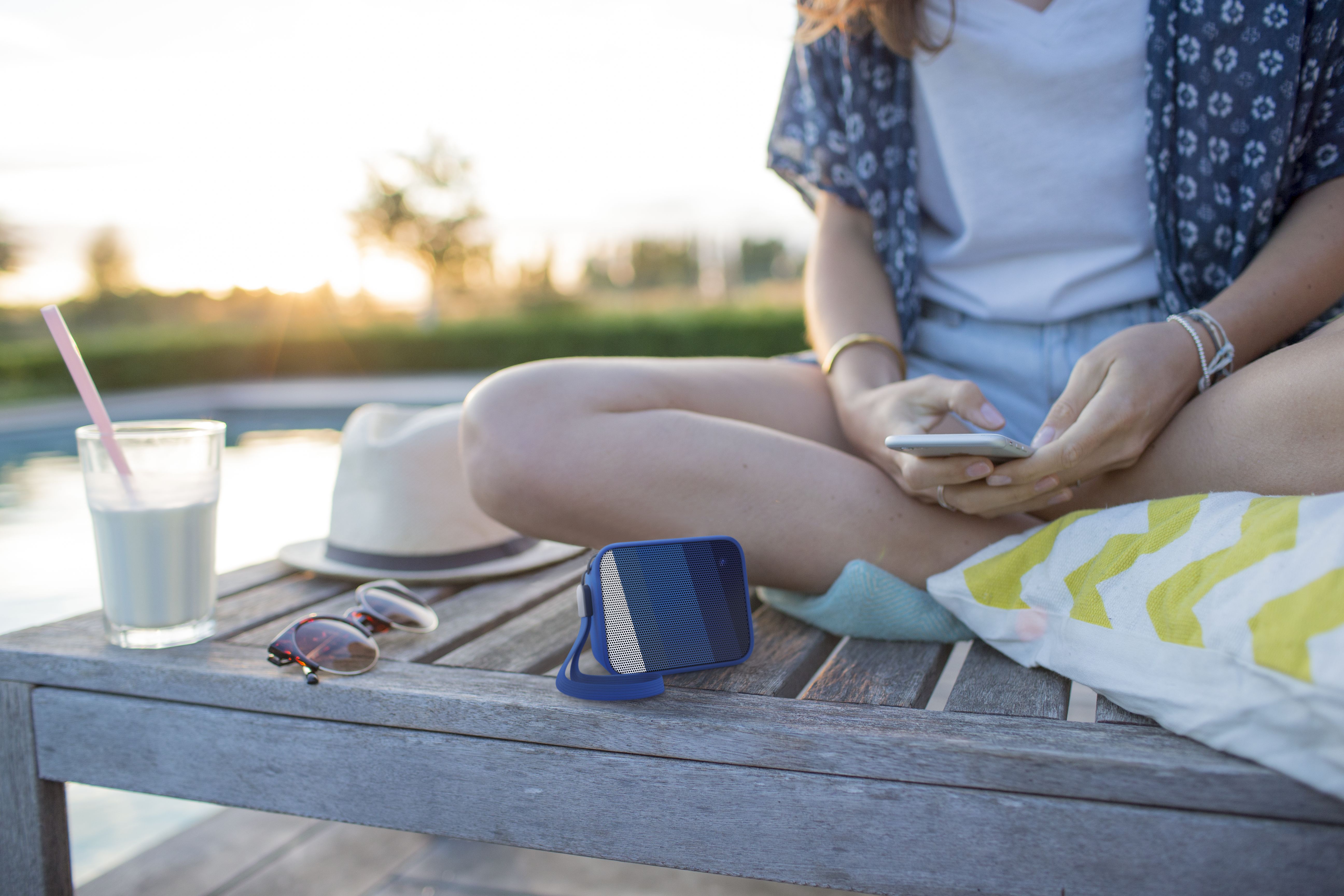 loudspeaker box，colour，Portable，Philips，waterproof，Small，High volume，