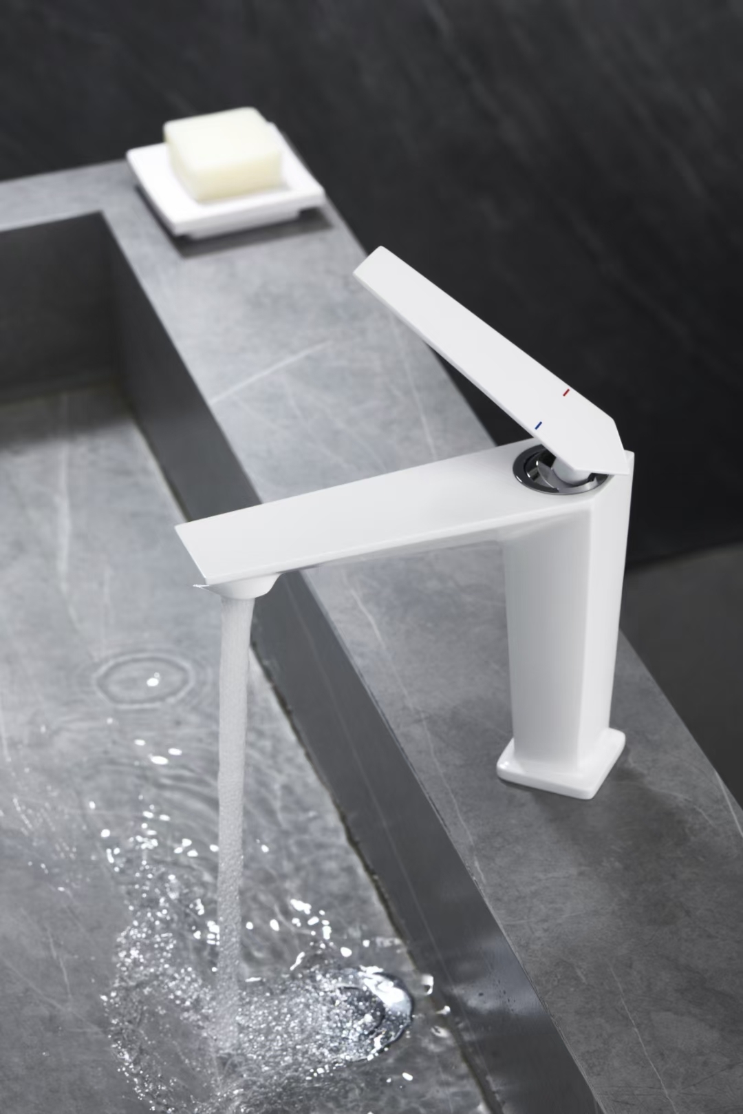 water tap，Basin mixer ，Kitchen and bathroom products，bathroom hardware ，Boundless design，