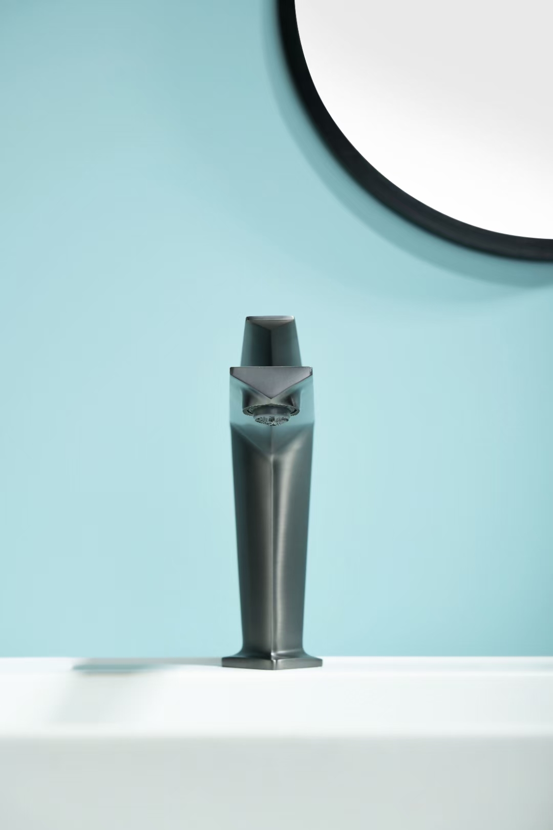 water tap，Basin mixer ，Kitchen and bathroom products，bathroom hardware ，Boundless design，