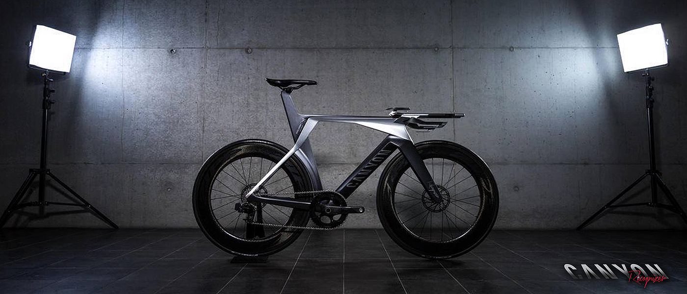 Bicycle，black，silver，3D rendering，Canyon，