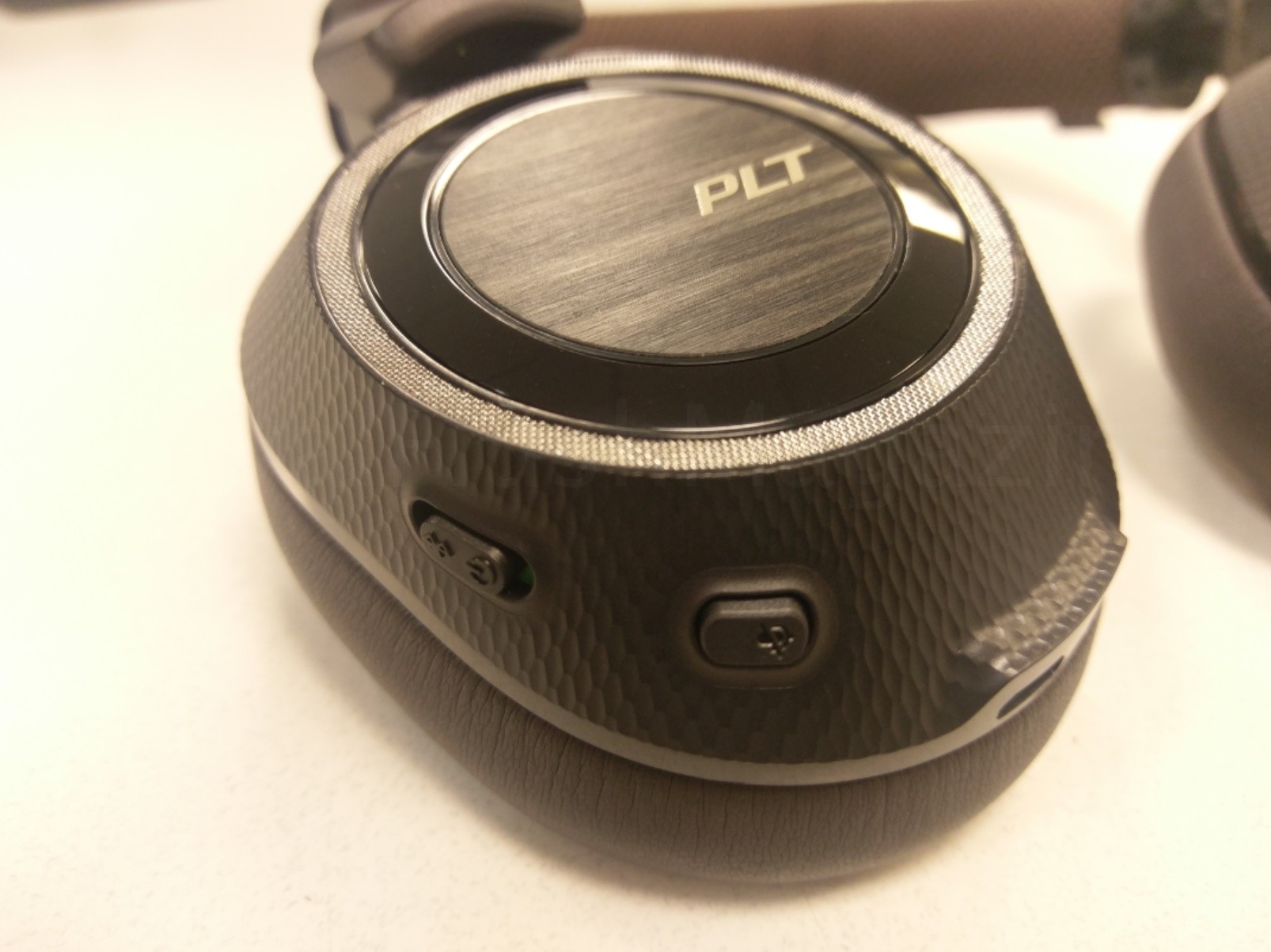 Headwear，headset，BackBeat，2017if Award，