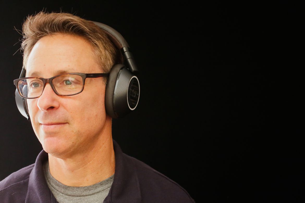 Headwear，headset，BackBeat，2017if Award，