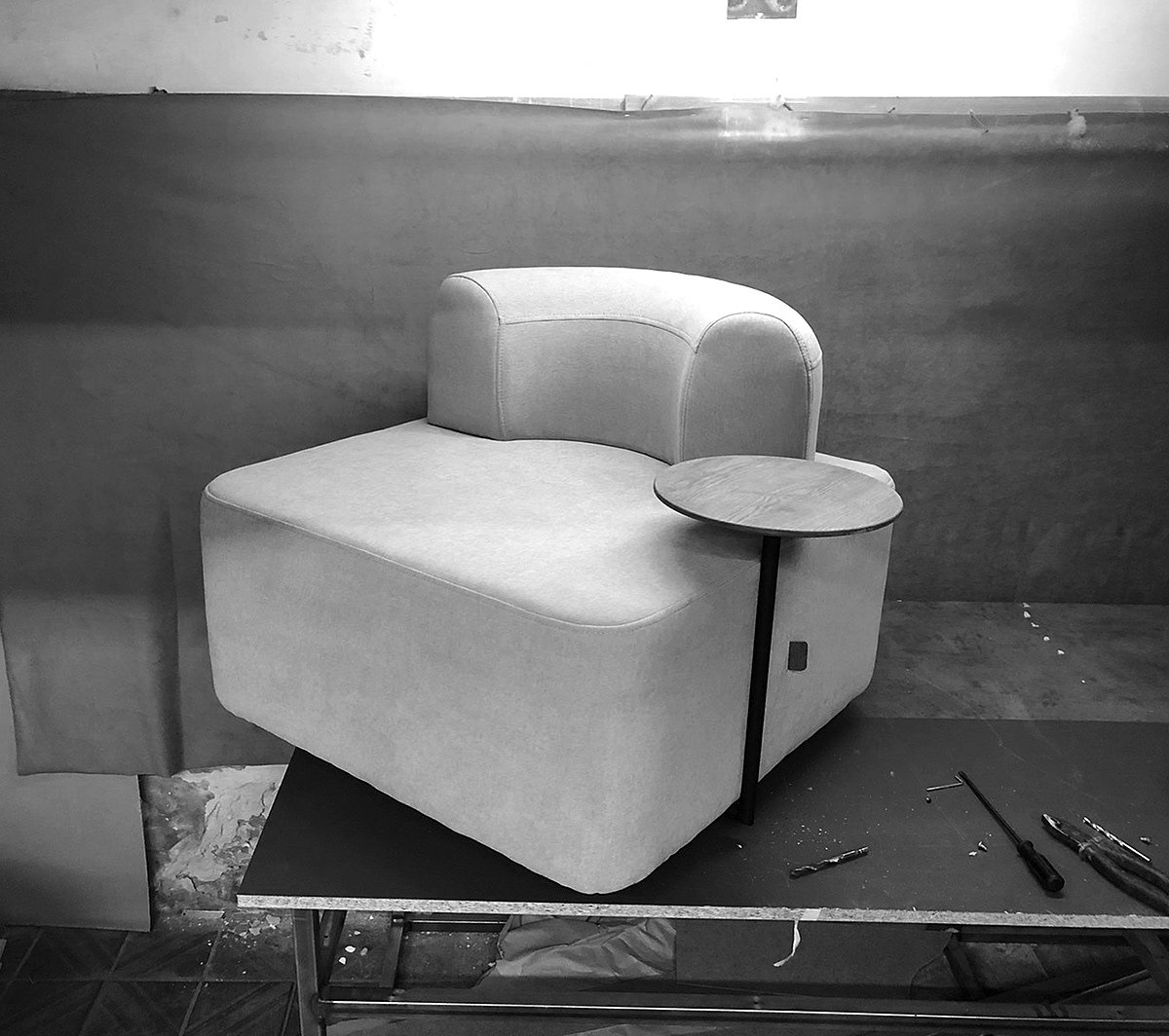 to work in an office，sofa，Geometry，