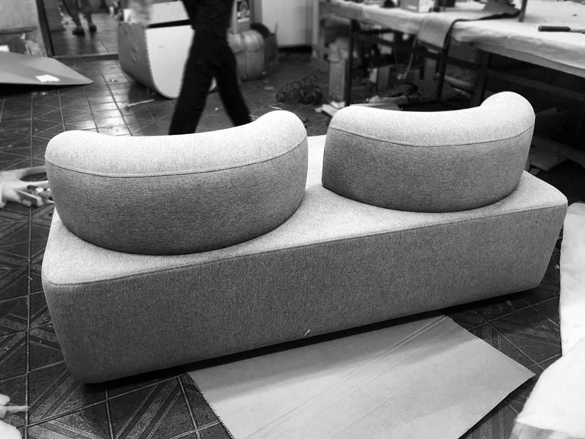 to work in an office，sofa，Geometry，