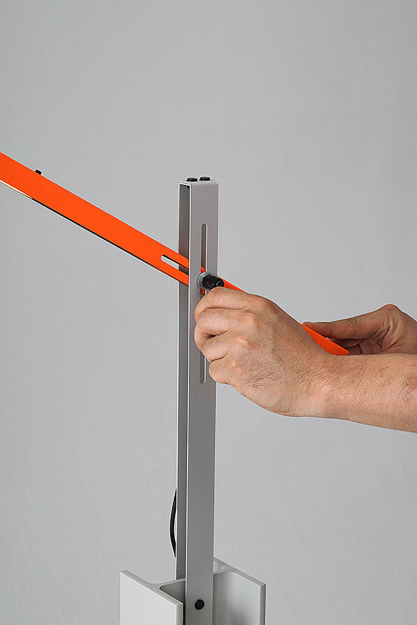 Type H，Letter shape，Desk lamp，originality，Lighting source，
