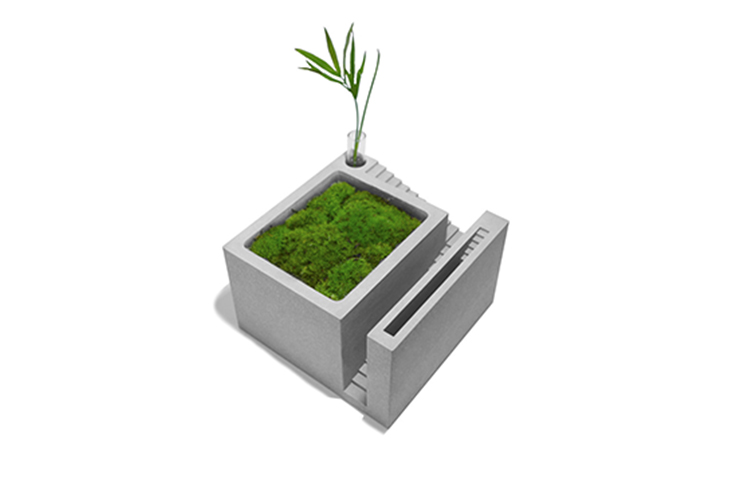 Around Monument Valley，Pots of cement and meat，Concrete flowerpot，The other side，