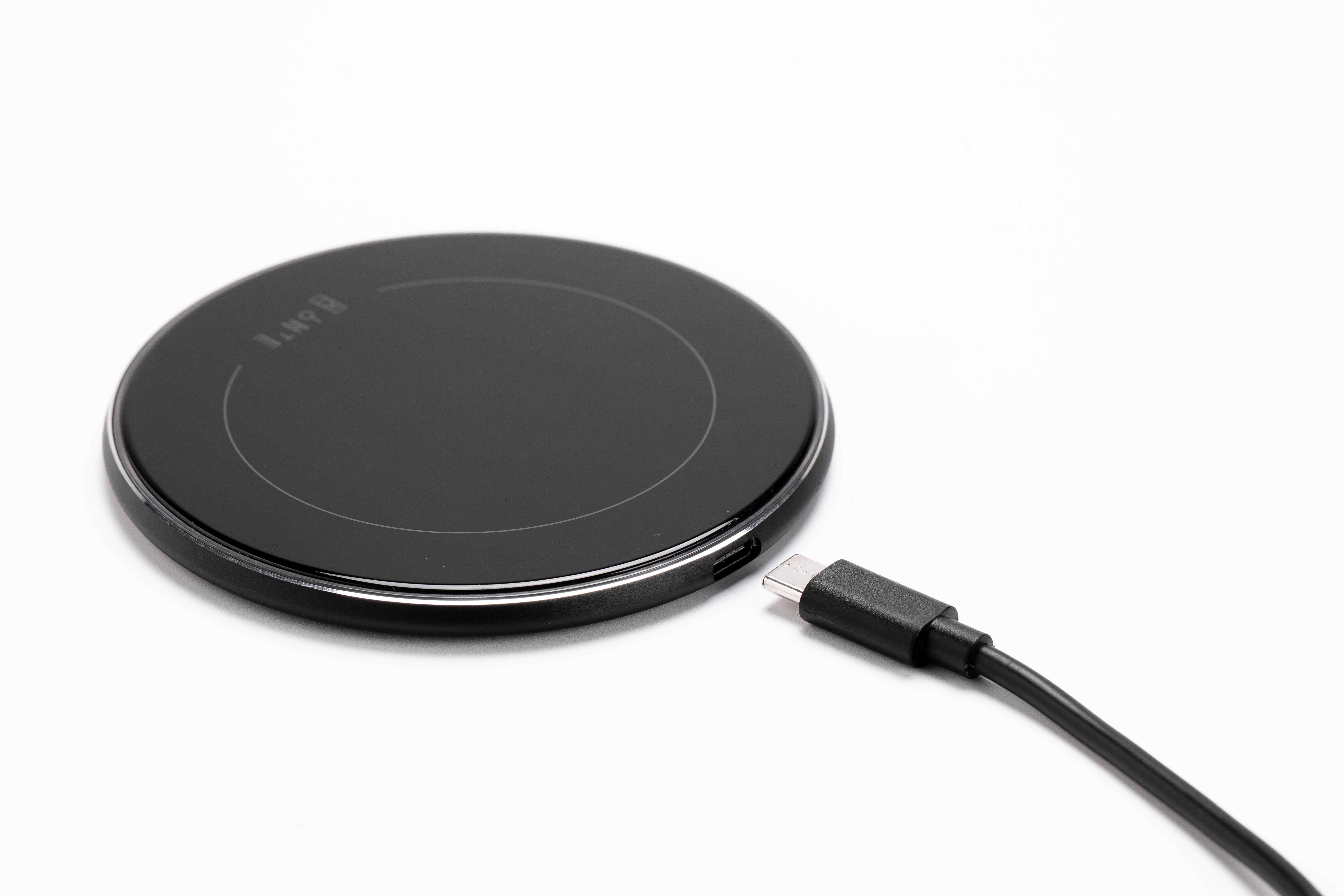 Into a tea appliance，small home appliances，Thermostatic cup，heat preservation，Into a tea life，Wireless charging，