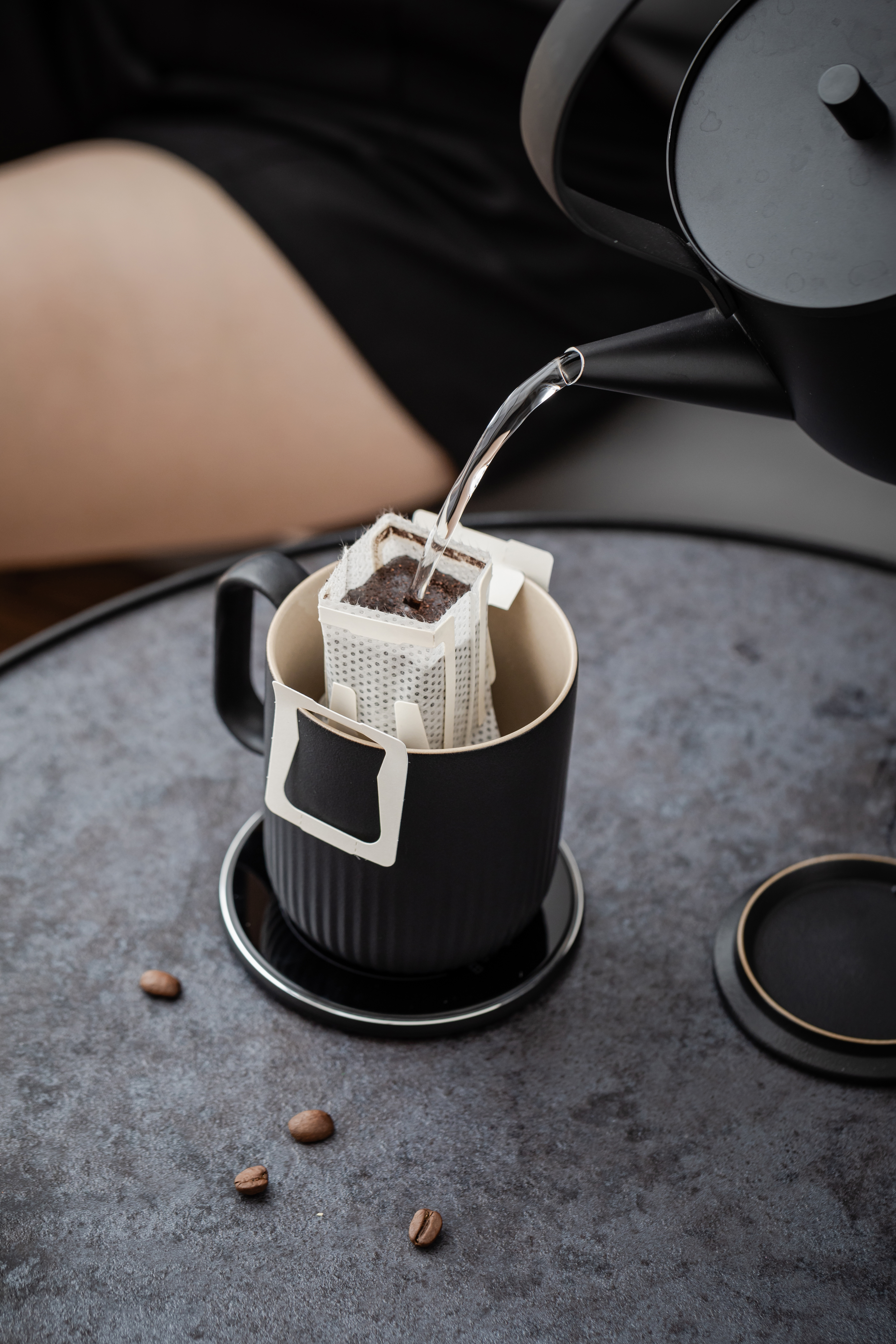 Into a tea appliance，small home appliances，Thermostatic cup，heat preservation，Into a tea life，Wireless charging，