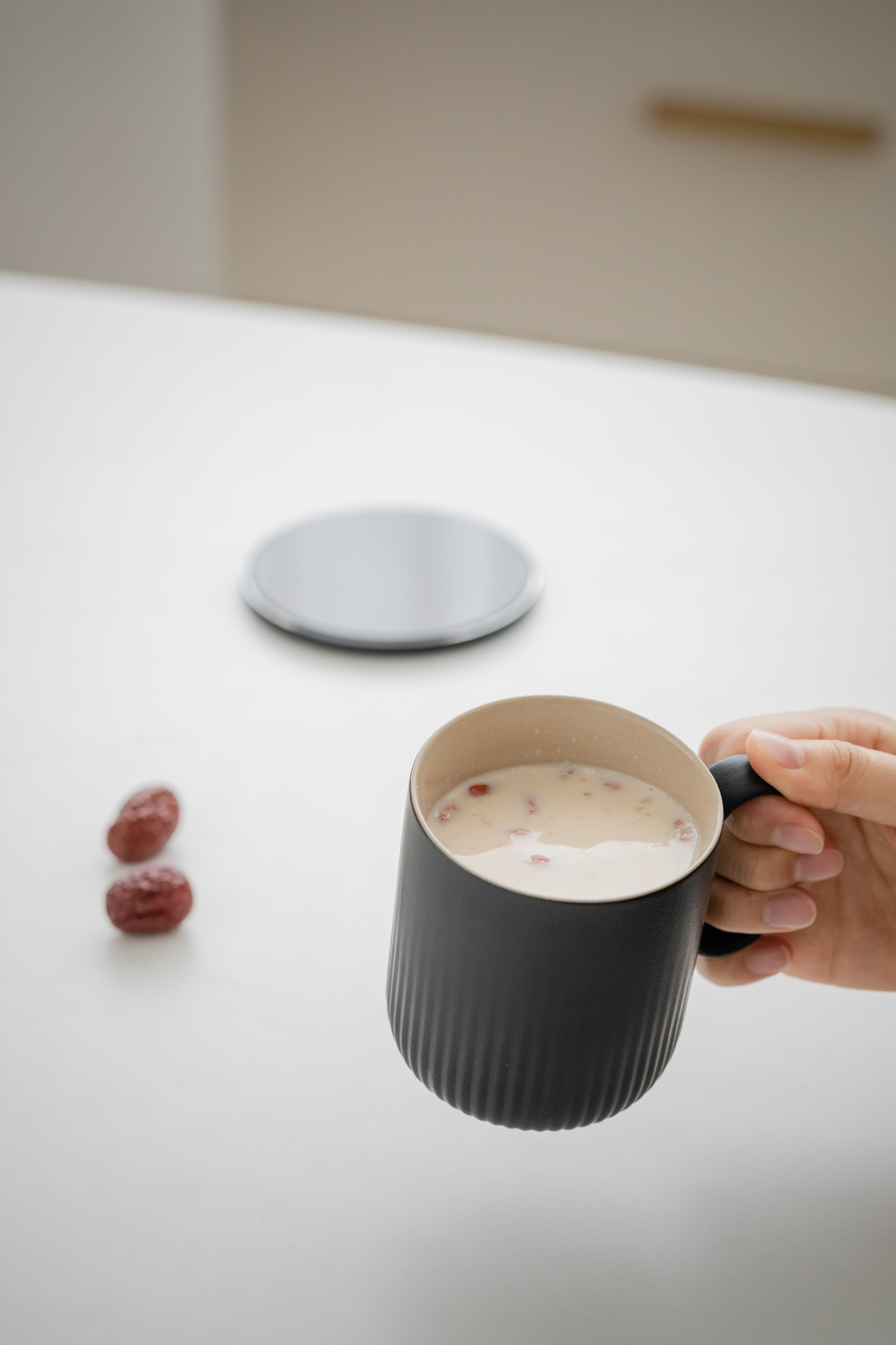 Into a tea appliance，small home appliances，Thermostatic cup，heat preservation，Into a tea life，Wireless charging，