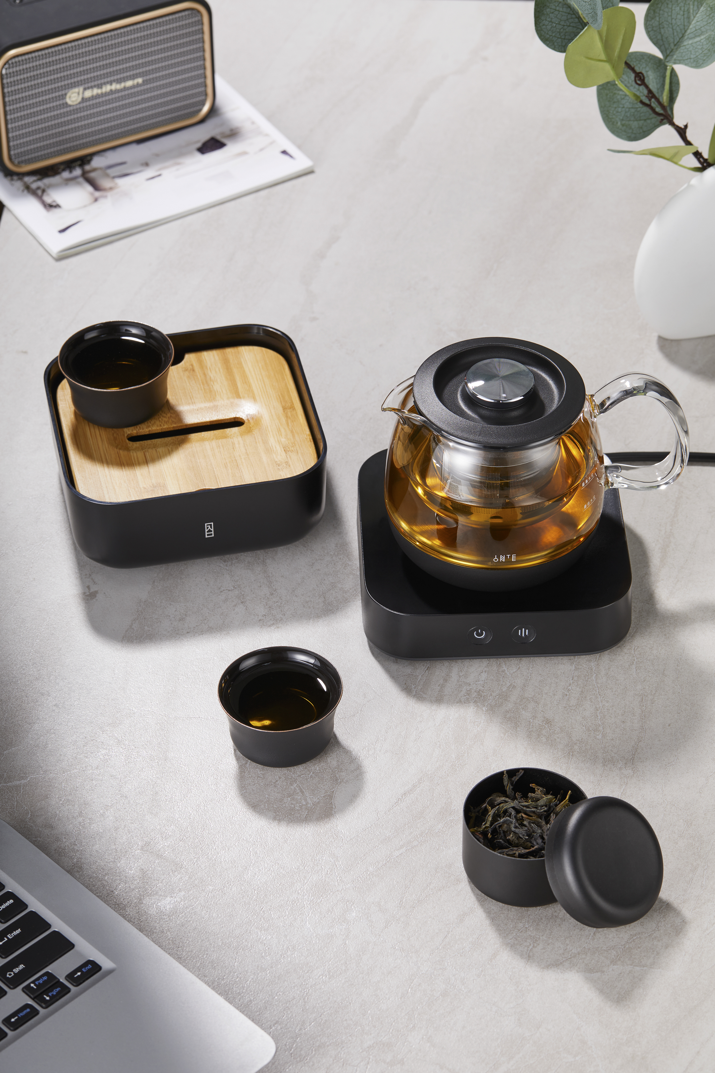 Into a tea appliance，Into a tea life，Tea cooker，small home appliances，Tea appliance，Tea making box，