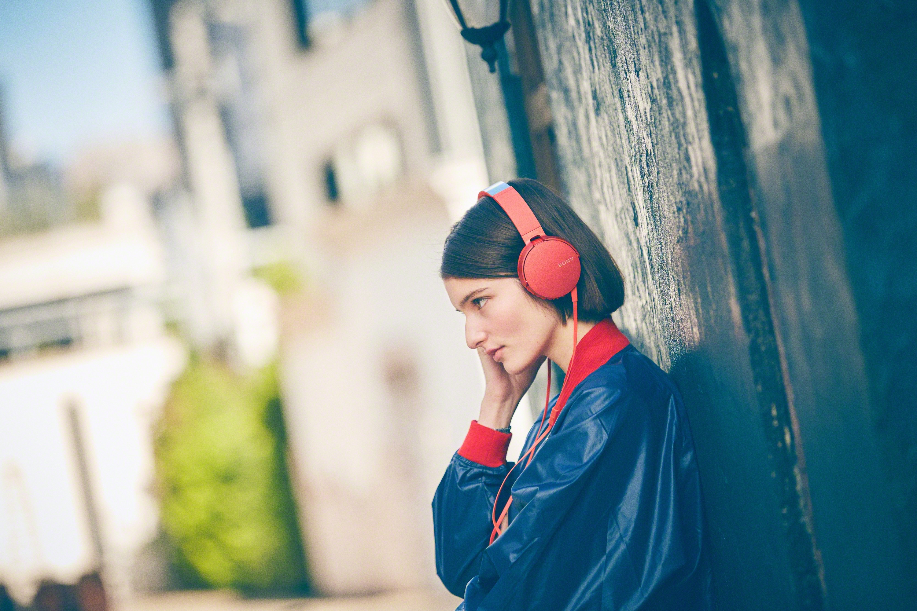 Subwoofer，headset，Headwear，Sony，sony，