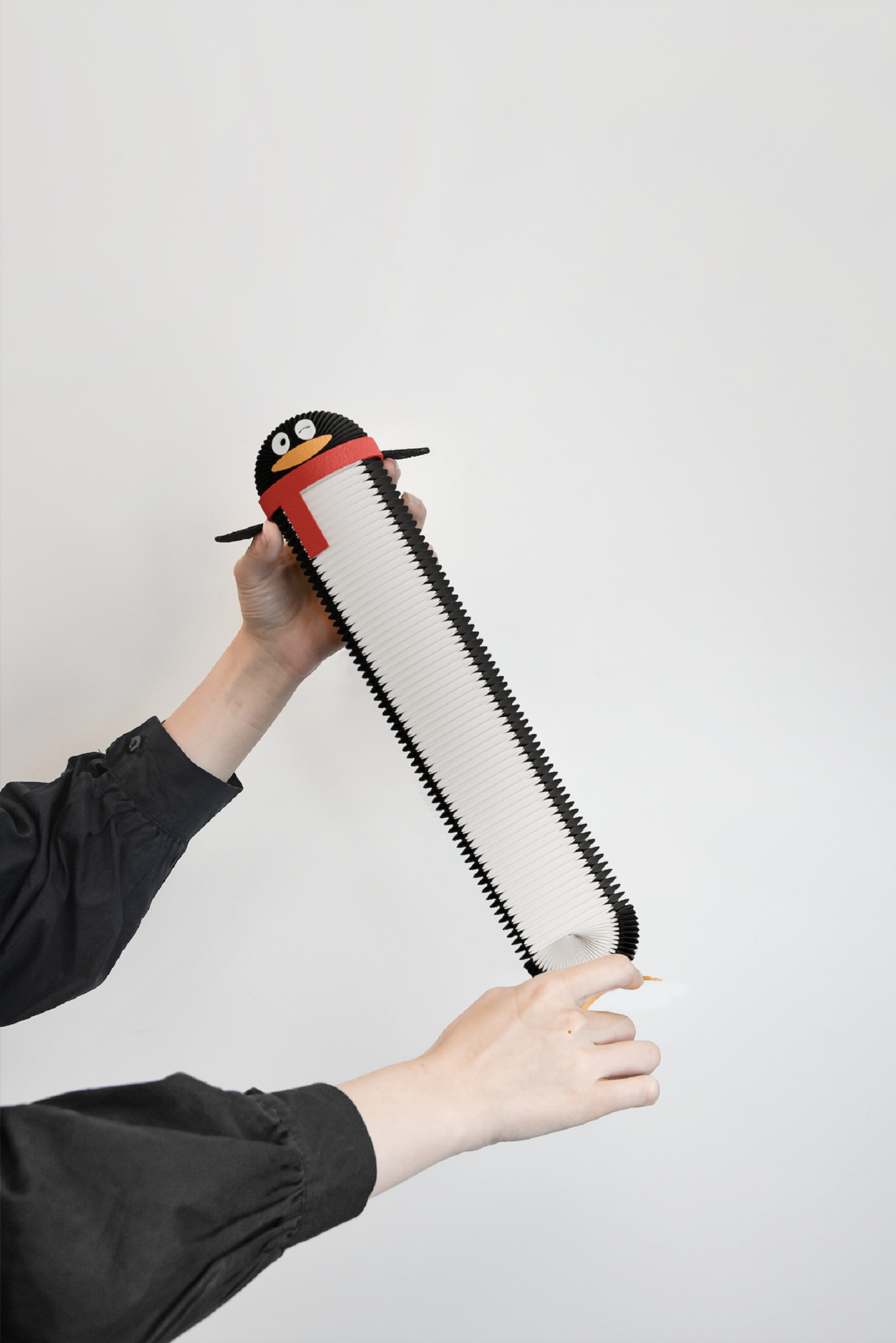 QQ long goose eighteen paper toys，Goose paper，Tencent QQ ×  Eighteen paper joint names，Long goose，Long goose exploring the moon，Long goose toy，Organ paper toy，