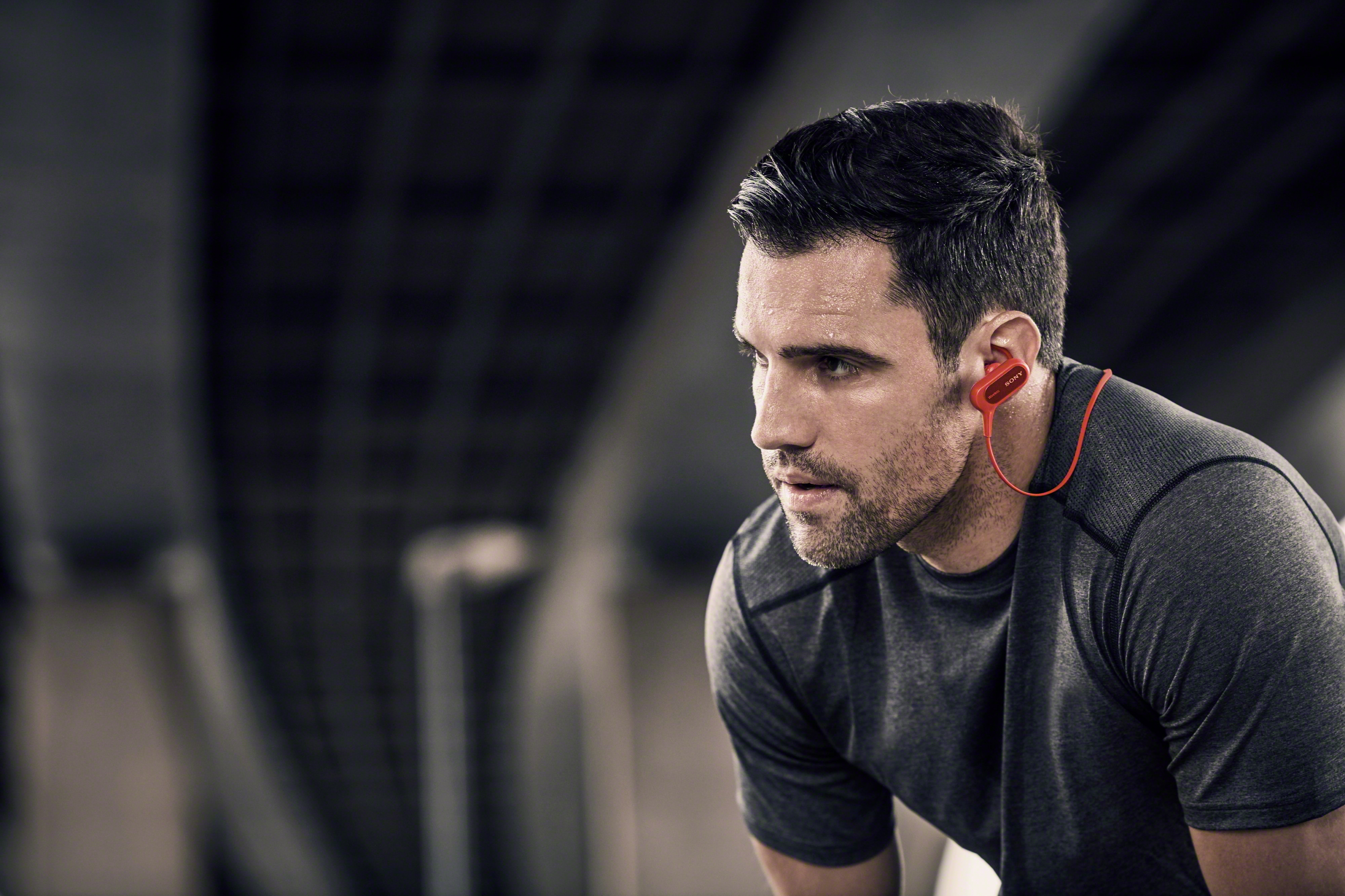 In ear，headset，motion，sony，Sony，