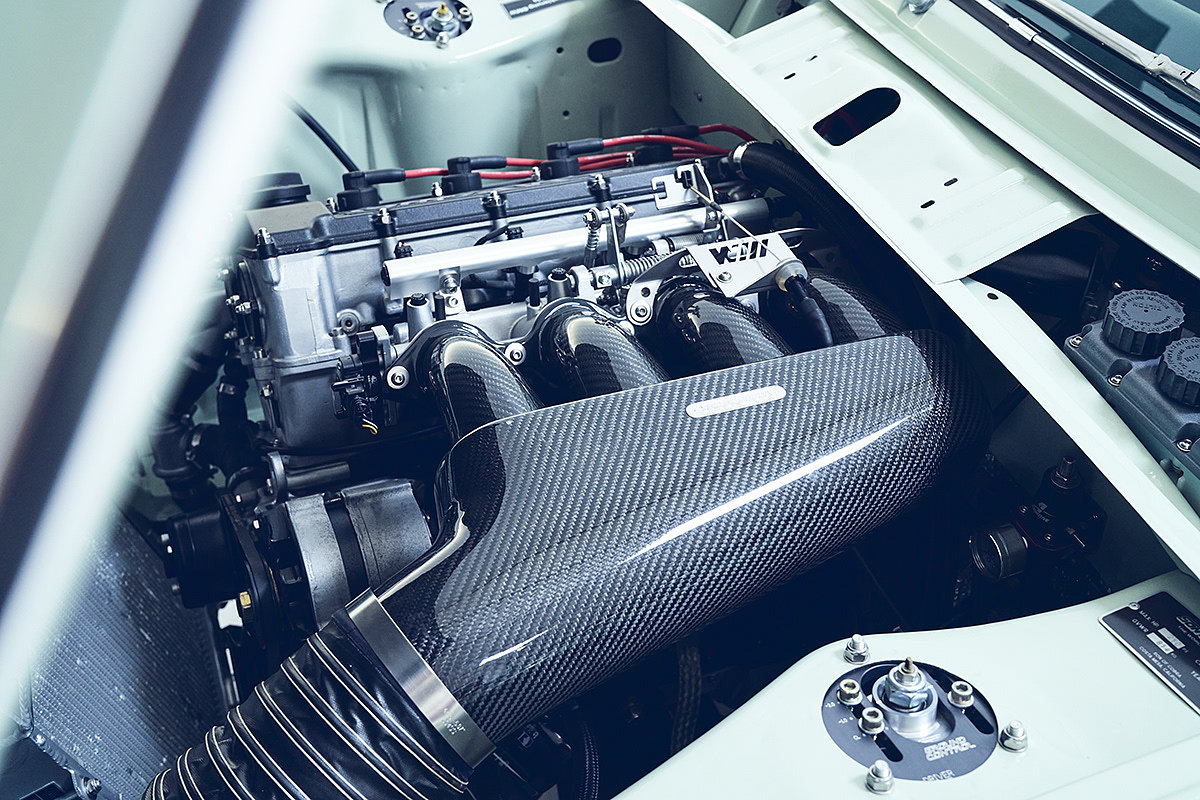 BMW 2002，Automobile design，green，