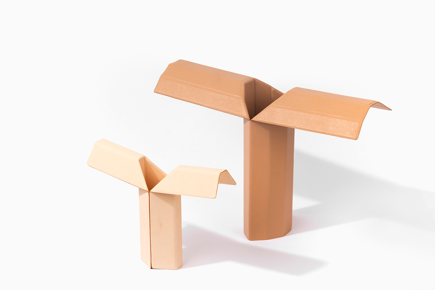 outdoors，lamp，travel，