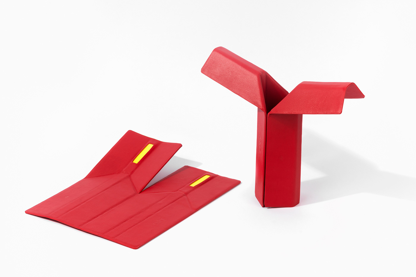 outdoors，lamp，travel，