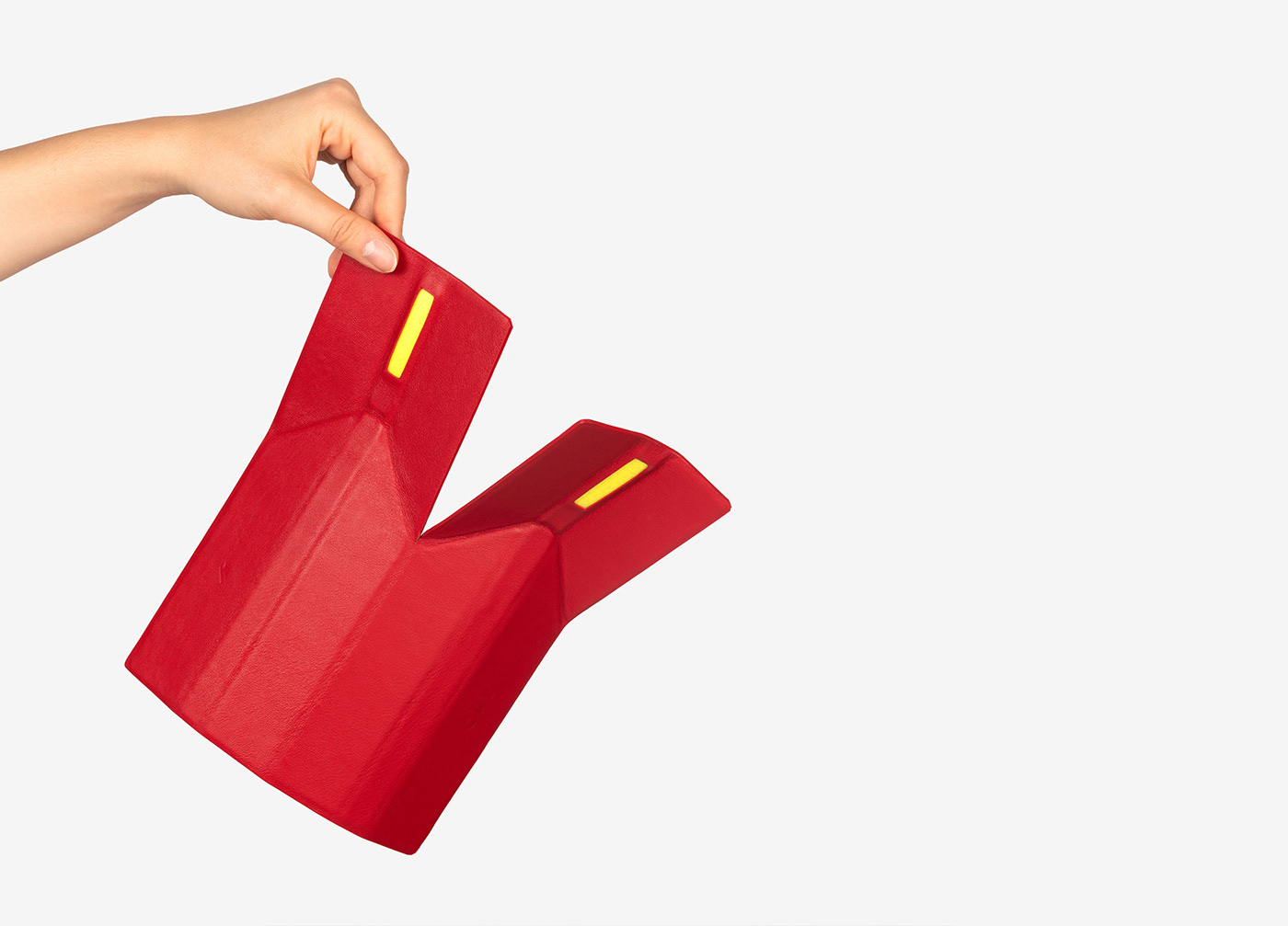 outdoors，lamp，travel，