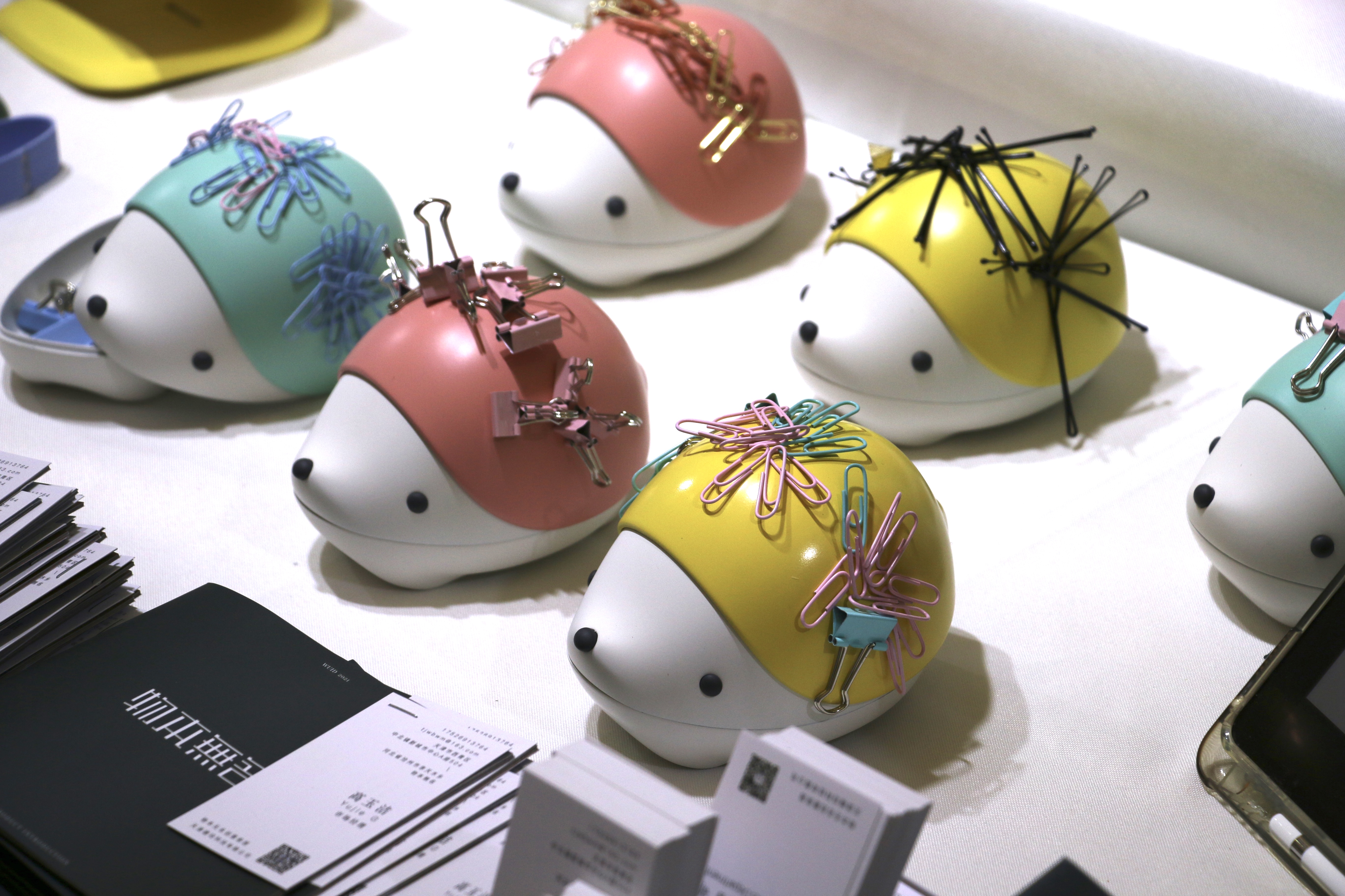 Desk storage，Pin storage，Cosmetic storage，Hedgehog storage box，Magnetic absorption storage，bionics，lovely，