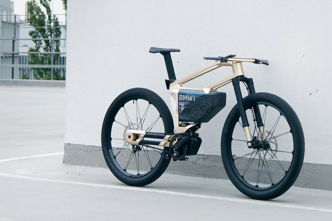 bmw，High speed electric bicycle，white，