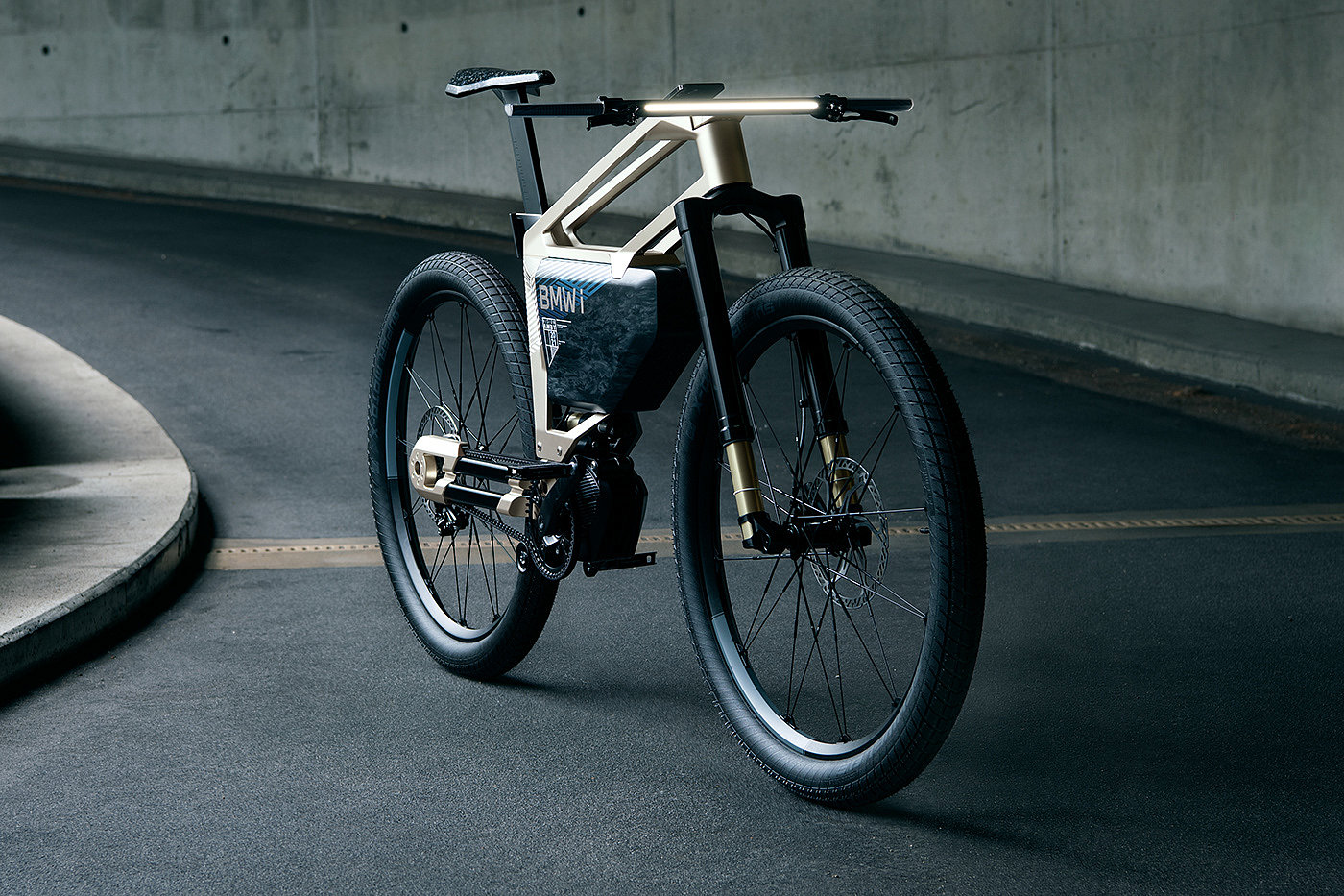 bmw，High speed electric bicycle，white，