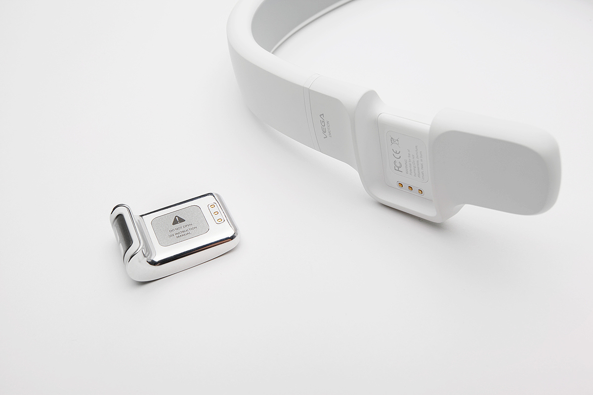 headset，the republic of korea，white，