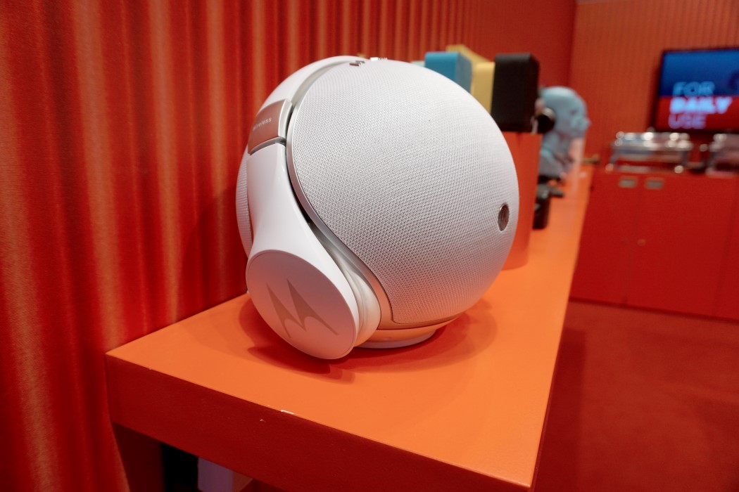 spherical，intelligence，science and technology，Motorola，Bluetooth Speaker ，
