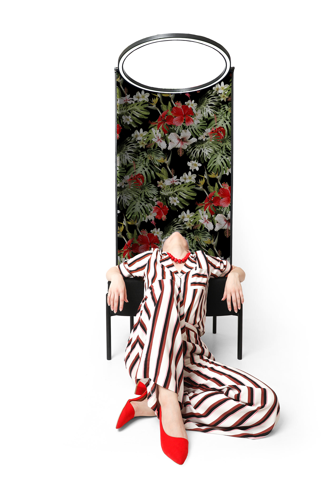 Klein Blue，chair，science and technology，Selfie chair，