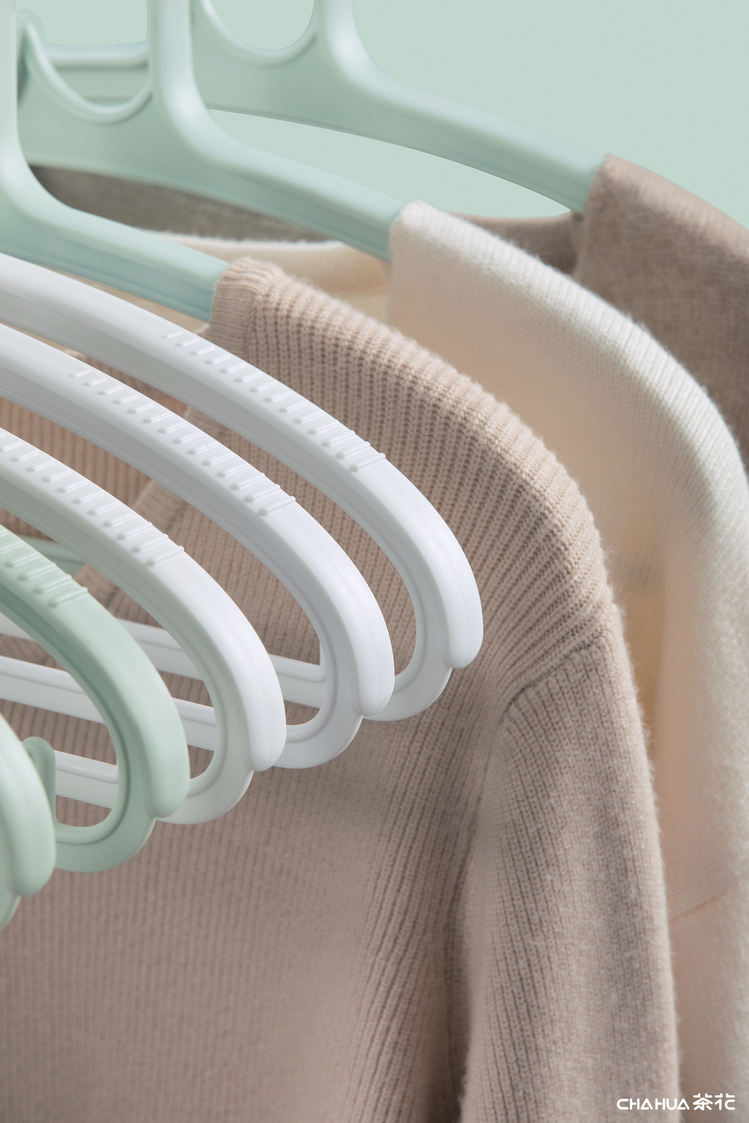 Camellia，Home Furnishing，coat hanger，Clothes hanger，Airing，