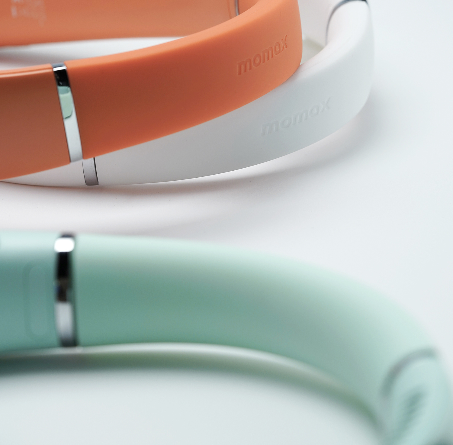 product design，industrial design，Brand promotion，Simplicity，fashion，outdoors，Portable，Yeah. Mr Yu，