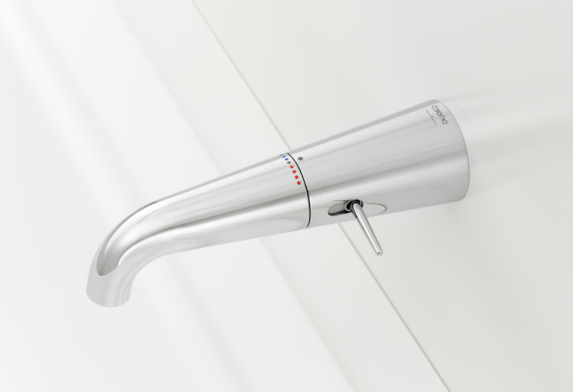 dried food，share，toothbrush，closestool，restroom，bathroom，