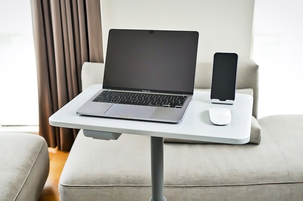 Ergonomics，Functional design，Desk design，Indoor and outdoor，product design，DESK DESIGNS，