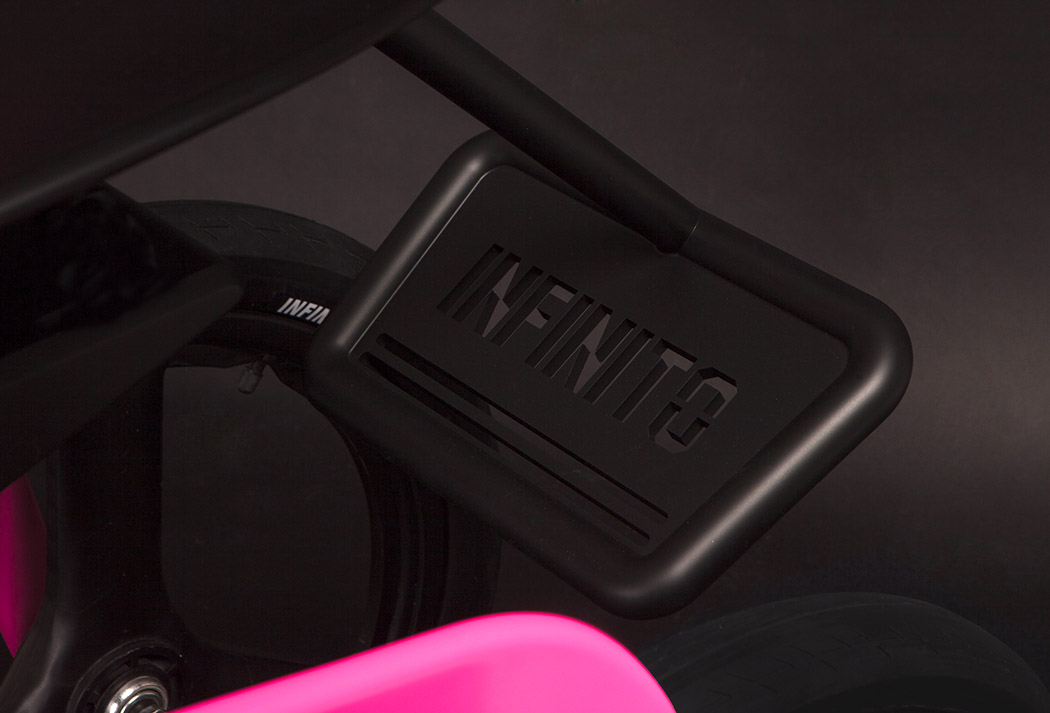 wheelchair，Pink，medical care，Substitute for transportation，traffic，