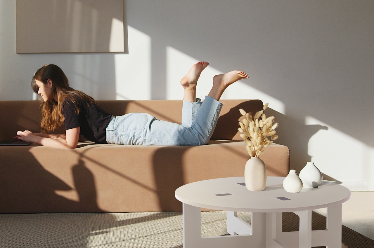 simple and easy，stools，Minimalist，furniture，