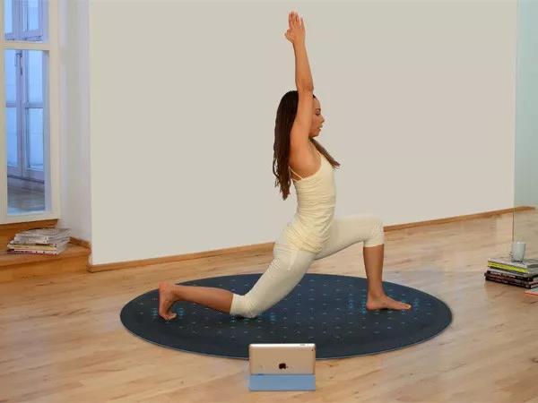 Tape measure，tool，sneakers，Bicycle，Yoga Mat，