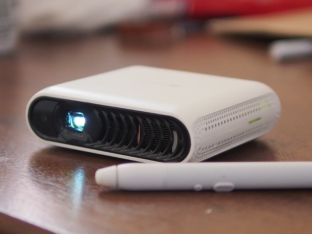 No TV screen，intelligence，Touch screen，Projector，Projector，