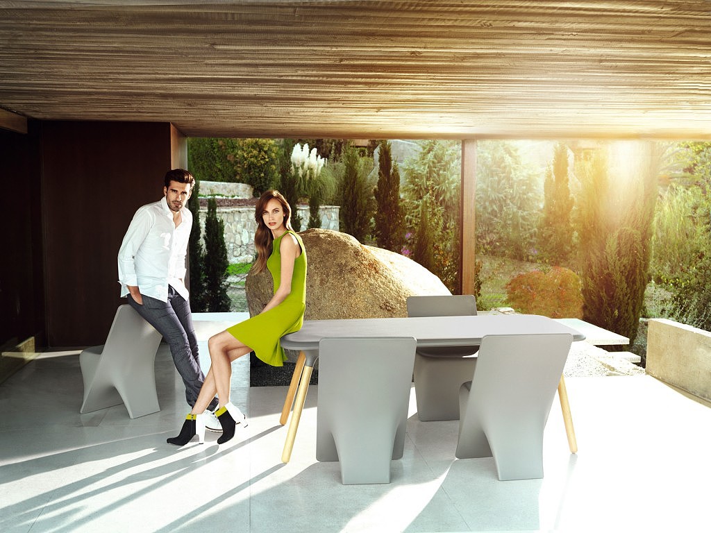 Karim，outdoor，furniture，Table，chair，Hand drawn，
