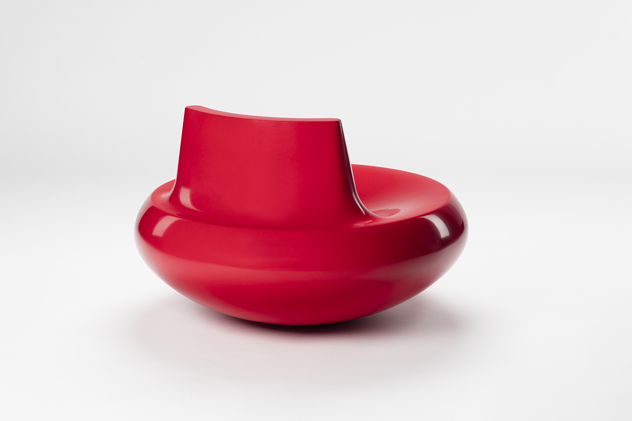 chair，Organic shape，Bright color，