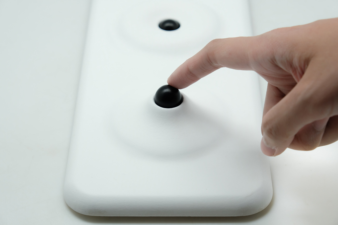 Button，conceptual design，accurate，