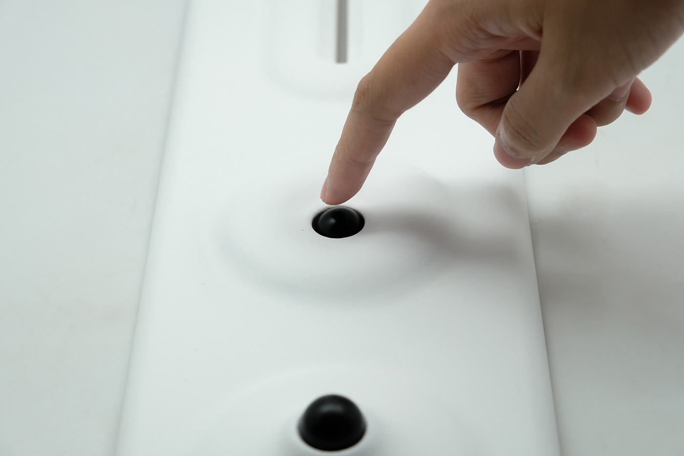 Button，conceptual design，accurate，