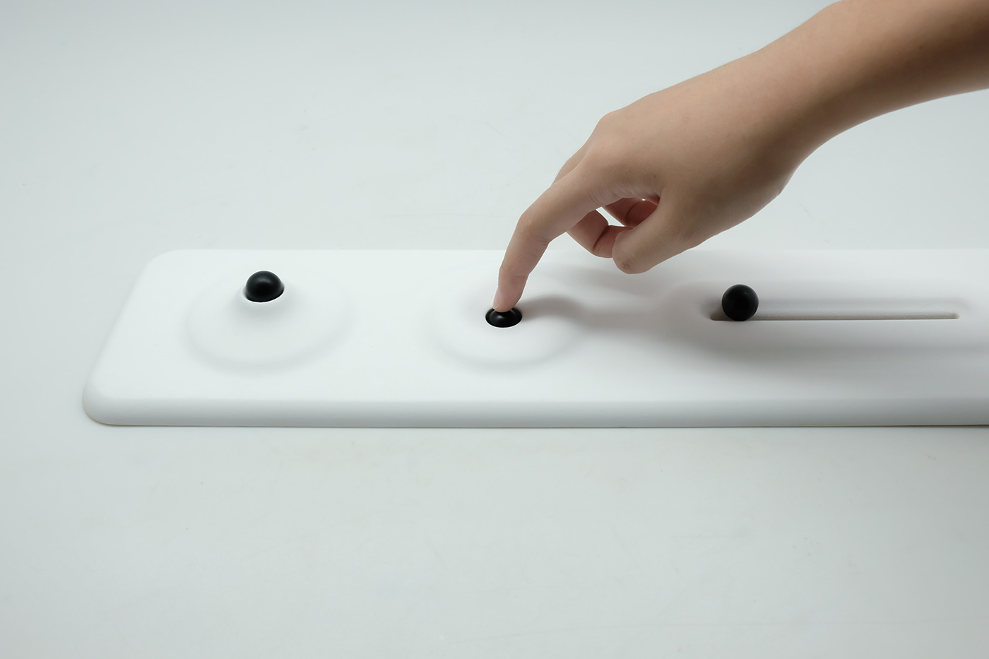 Button，conceptual design，accurate，