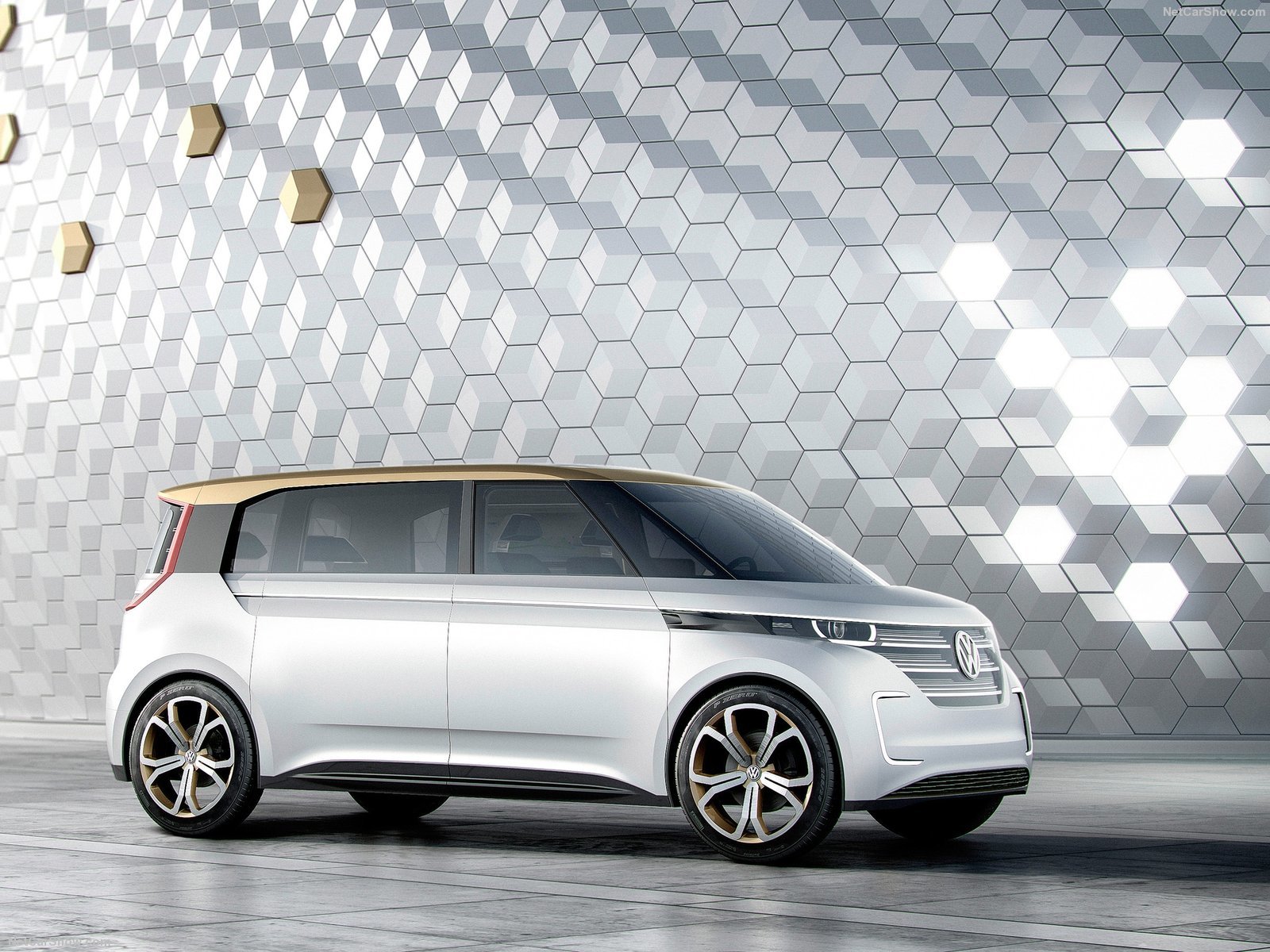 public，automobile，intelligence，science and technology，