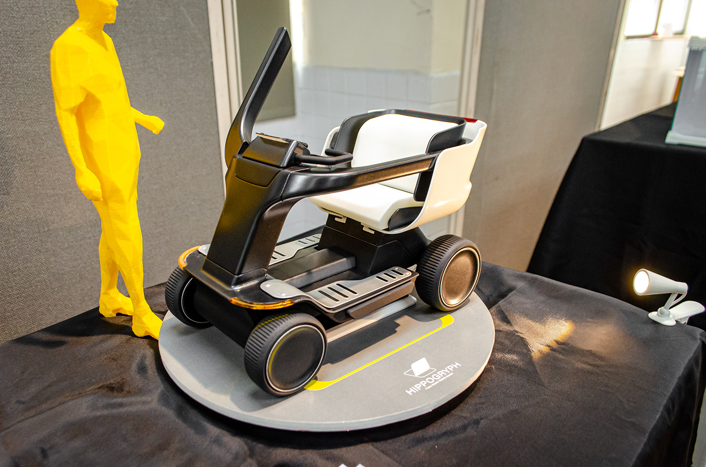 HIPPOGRYPH，vehicle，Scooter，conceptual design，