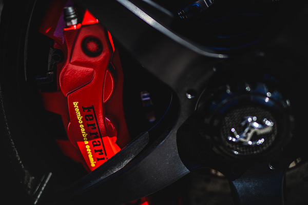 Ferrari，vehicle，Super run，Sports car，automobile，